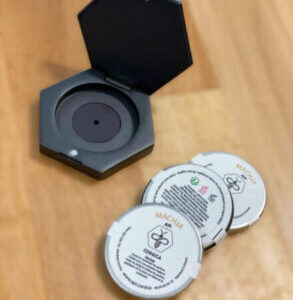 Écrin rechargeable API Corsica - coffret cadeau miel corse